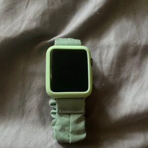 Apple Watch Series 3 - Great Condition